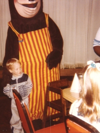 1983.10.Rob.ShowbizBear