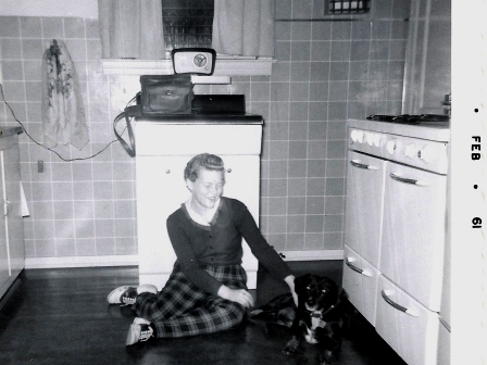 Waybac.1961.02.Mom.Dog.Kitchen.jpg