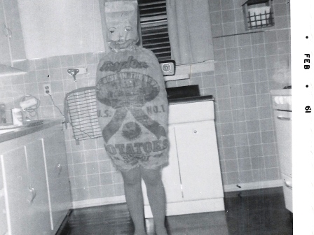 Waybac.1961.02.MomKitchenSack