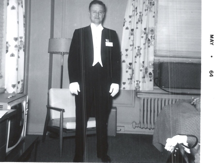 Waybac.1964.05.GpawBrownTux