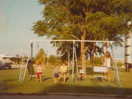 Waybac.1976.AnnDeeFriend.Swings2