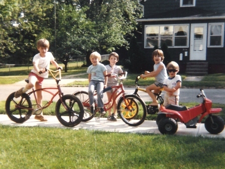 Waybac.1987.07.Rob.BikerFriends.jpg