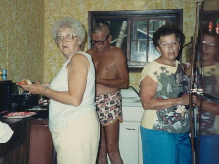 Waybac.1989.viw.ukhahswadik
