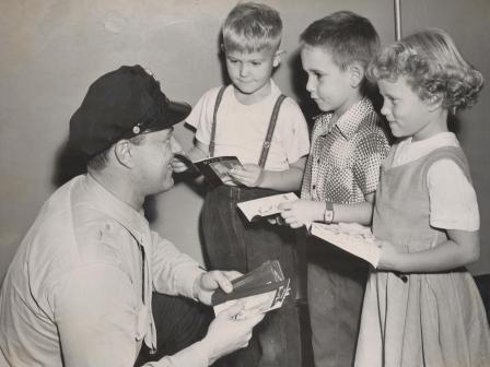 Waybac.1955.10.06.gin2