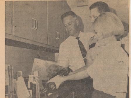 Waybac.1970.09.07.gin3