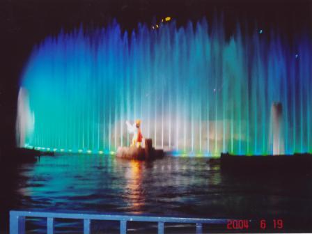 Waybac.2004.06.wdw338